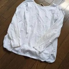 美品！チャコットバランス　カットソーのサムネイル
