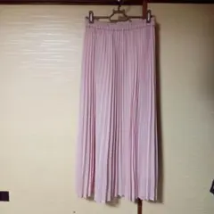 新品未使用！GU ピンク プリーツロングスカート