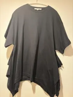 ENFOLD SQUARE DRAPE T-SHIRTのサムネイル