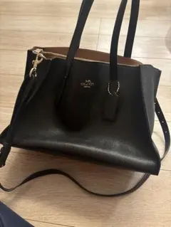 COACH ブラックレザー ショルダーバッグ