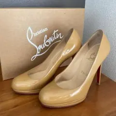 ルブタン23cm ベージュ パンプス35½ クリスチャンルブタン