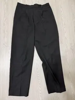 ユニクロ タックワイドテーパードパンツ Mサイズ