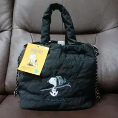 お値下げしました　新品、未使用　PEANUTS　スヌーピートートバック　ブラック