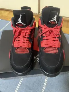 エアジョーダン4 レッドサンダークリムゾン