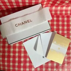 CHANEL ギフト箱　2024ホリデー限定 リボン付き ギフトボックス