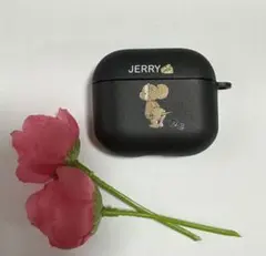 AirPods3ケース　トムとジェリー　保護ケース カラビナ付き