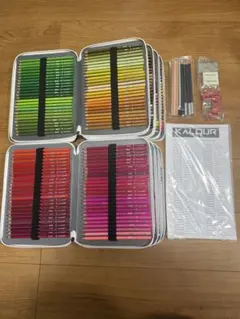 KALOUR 520色色鉛筆 色鉛筆のみ！！ オマケ付き - メルカリ