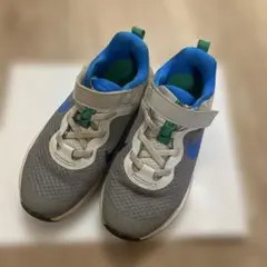 キッズ スニーカー Nike running グレー 19cm