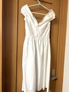 【新品タグ付き】Milly ホワイトドレス 元値5万のサムネイル