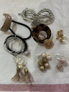 ヘアクリップとイヤリングセット