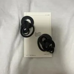 blueta ピアス ブラック