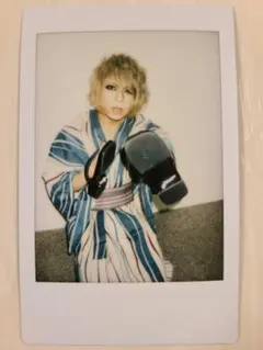 Item thumbnail for item b3cee782-b4d7-490a-8167-adc9ab9a5f13