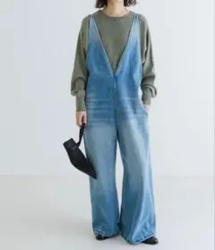デニムサロペット Vネック ワイドレッグ