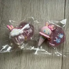 サンリオ　メゾピアノ　シークレットチャーム　キティ　2個セット