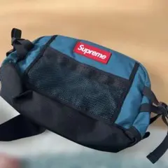 Supreme ショルダーバッグ ブルー系のサムネイル