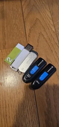 USBメモリ　5本セット　128GB　16GB　8GB