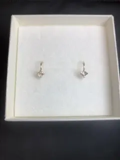 k18 ピアス(両耳用)