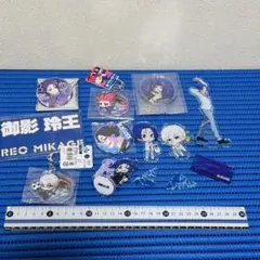 ブルーロック 缶バッジ アクリルキーホルダー アクリルスタンド 等 セット v