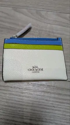 COACH パスケース 定期入れ マルチカラーのサムネイル