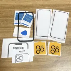 iPhone 15 Pro 画面ガラスフィルム2枚 + カメラ保護フィルム2枚