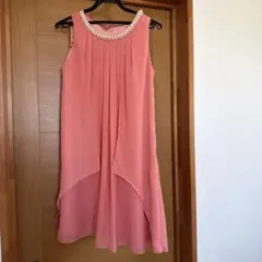 パールネックライン ピンクドレスのサムネイル