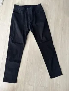 UNIQLO チノパン　ブラック　Mサイズ