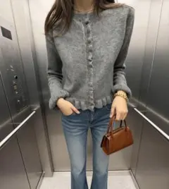 ニットトップス