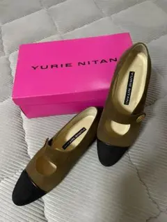 ユリエニタニ　シューズ(美品)