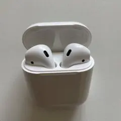 AirPods 第一世代　初代　2016年モデル