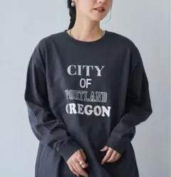 【新品】coen メタリックロゴプリントロングスリーブＴシャツ ダークグレー