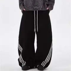 サイドライン　トラックパンツ　ジャージ　ゆったり　部屋着　ゆるだぼ　体型カバー