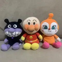 アンパンマン　バイキンマン　ドキンちゃん　ぬいぐるみセット