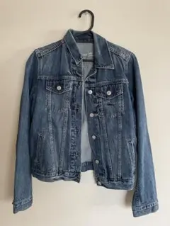 美品！ほぼ新品 GAP ギャップ ジージャン