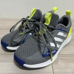 アディダス スニーカー 19.5