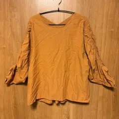 【AMERICAN HOLIC】七分袖ブラウス　袖ギャザー　オレンジ　Mサイズ