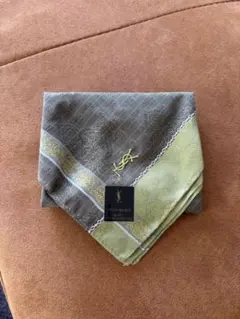 ハンカチ　イブサンローラン　YSL