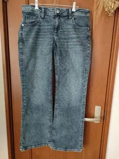 h&m ワイドレッグ・ライトブルー ジーンズ　　　メンズ