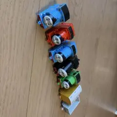 トーマスの7両連結セット