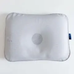 ちろ様専用　【美品】 GioPillow M パールグレー　説明書つき 箱なし