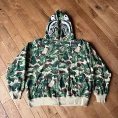 APE シャークパーカー 中古 L エイプ 001ZPJ8010551のサムネイル