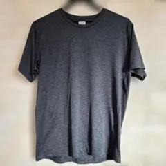 ダークグレー クルーネック Tシャツ