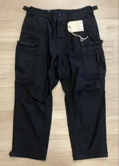 ササフラス　overgrown pants 4/5 Mサイズ ブラックのサムネイル