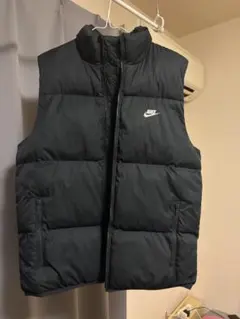 (超美品)Nike ブラック ダウンベスト
