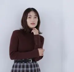 【Oggi掲載】ベーシックタートルネックニット