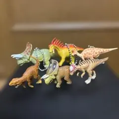 恐竜 ミニフィギュア キーホルダー 6体セット