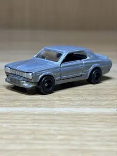トミカ】日産 スカイライン 2000GT-R レーシング NO.21 - メルカリ