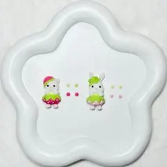 《No.109》 ネイルパーツ　パーツ　シルバニアファミリー　シルバニア　いちご
