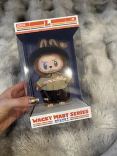 【早い者勝ち】LABUBU popup限定キャラクター ぬいぐるみ