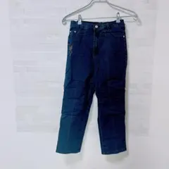 刺繍入りダークブルーデニムパンツ