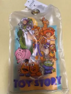 ピクサー　トイストーリー　ステーショナリーセット　スリーコインズ